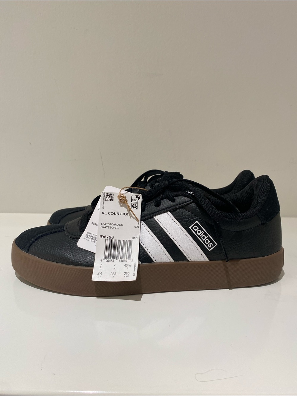 NWT Adidas Women’s VL Court 3.0 Black And White Sneakers Gum Sole 8.5